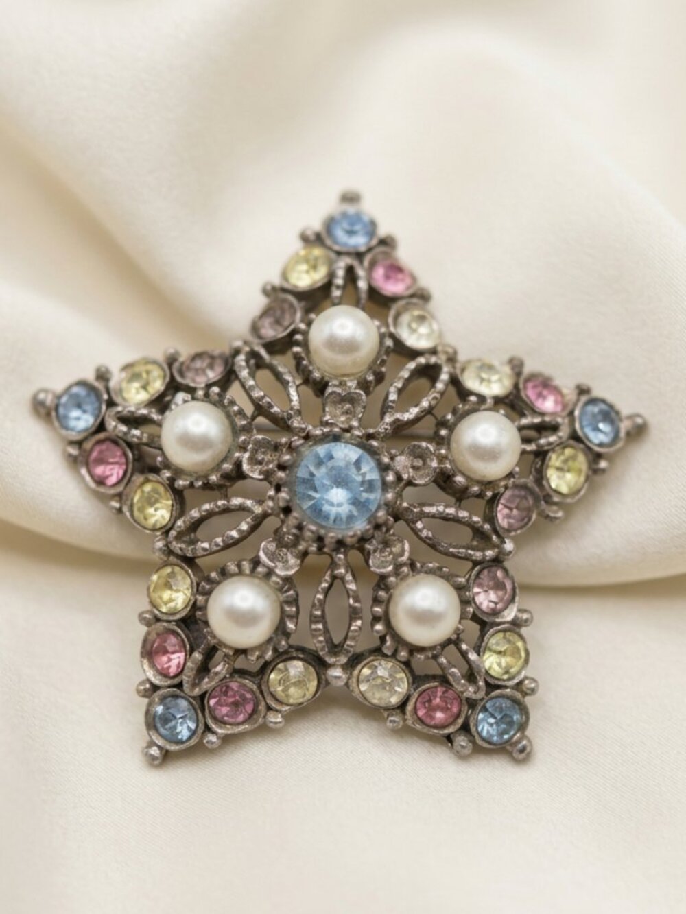 Star Snowflake Brooch Vintage Rhinestone Faux Pearl Pastel Silver Tone